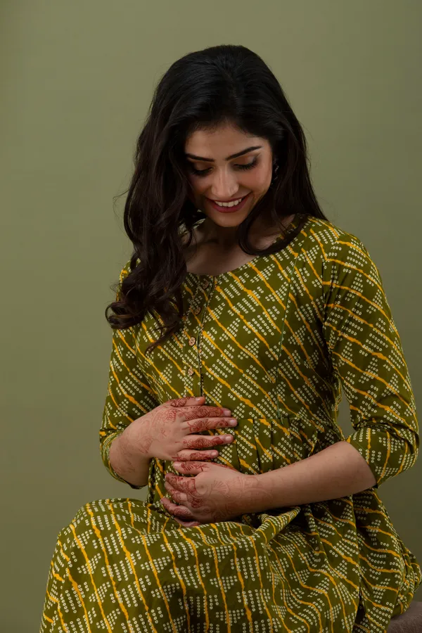 Green_Lahariya_Printed_Maternity_&_Nursing_Dress