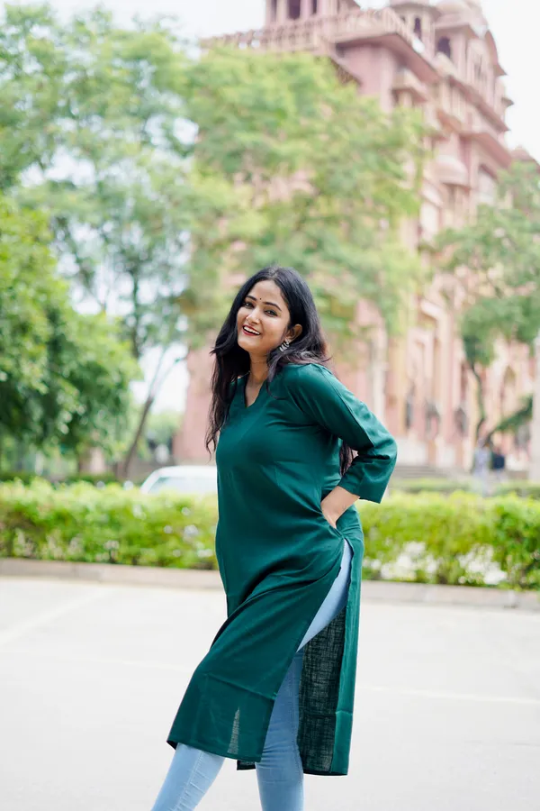 Green_Rayon_Solid_A-Line_kurti