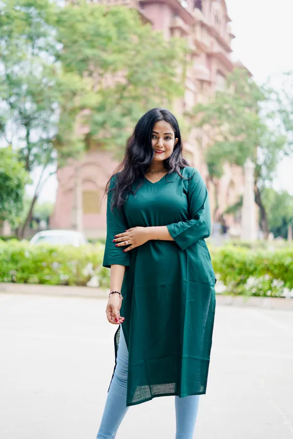 Green_Rayon_Solid_A-Line_kurti