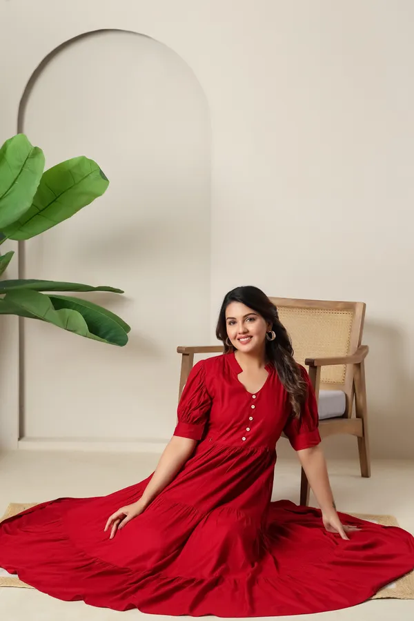 Maroon_Solid_Long_Maternity_3_Tire_Dress