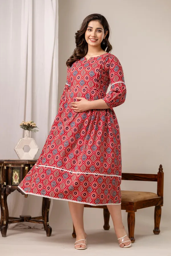 Patola_printed__maternity_dress