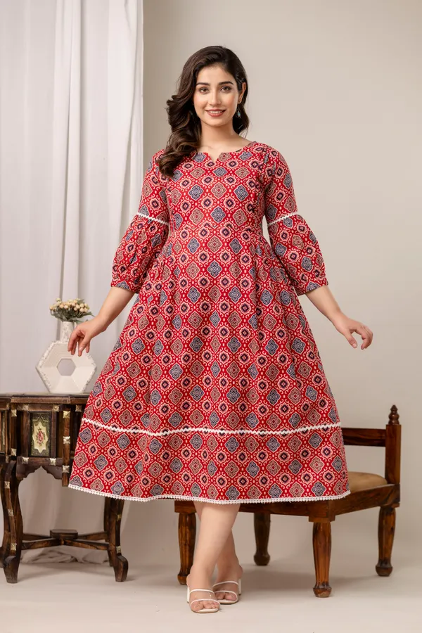Patola_printed__maternity_dress
