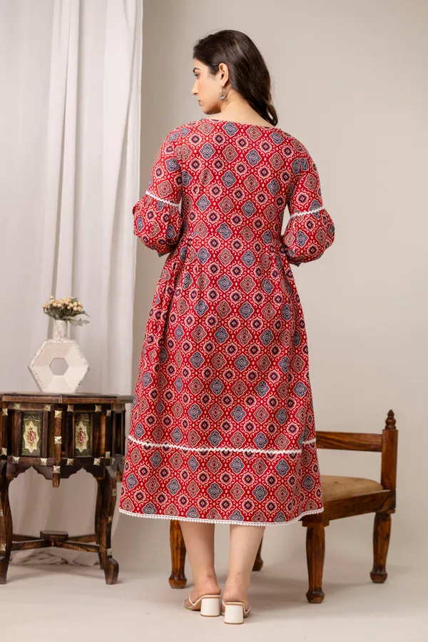 Patola_printed__maternity_dress
