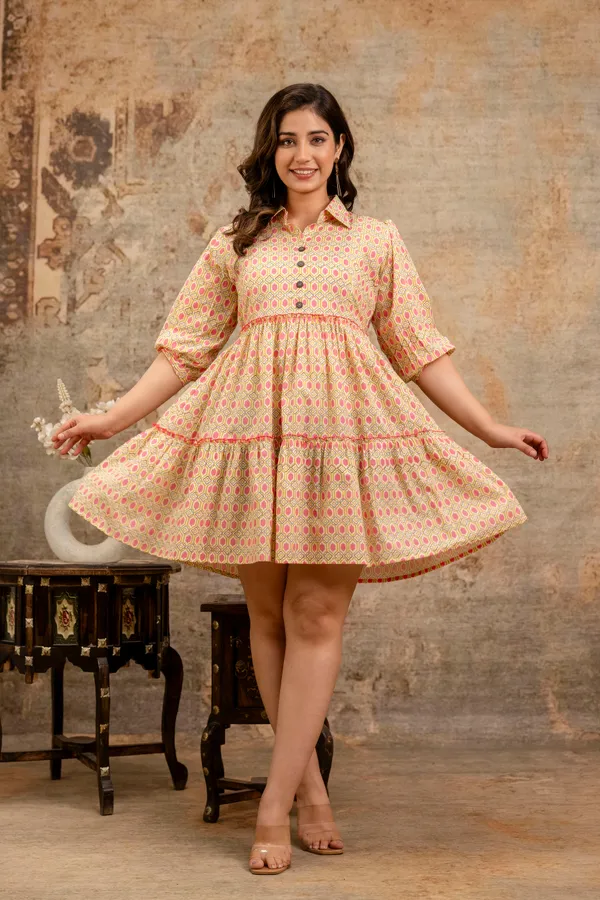 Polka_dot_printed_maternity_dress