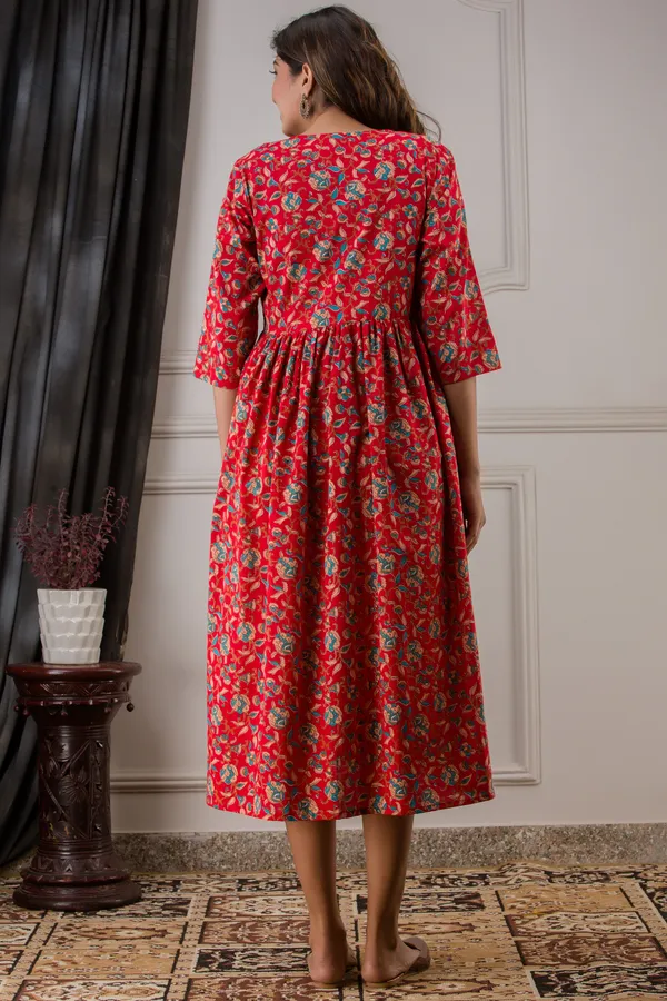 RED_FLORAL_MATERNITY_DRESS
