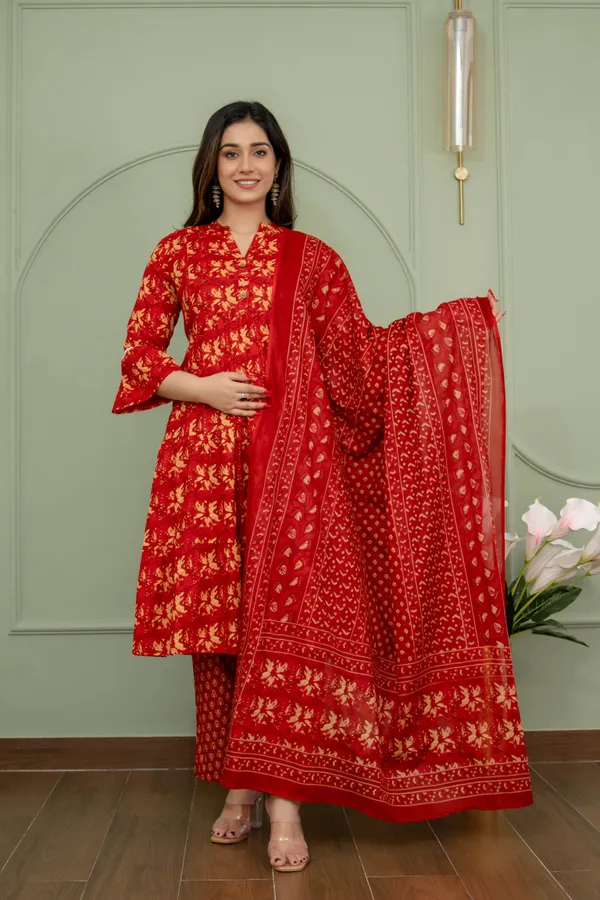 RED_MATERNITY_KURTA_PANT_DUPPTA_SET_