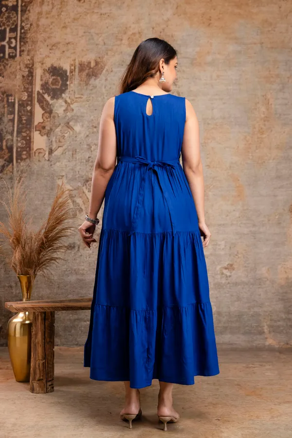 Reyon_Solid_Sleeveless_Maternity_Dress