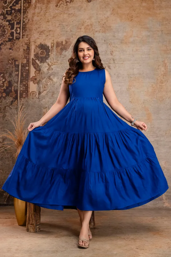 Reyon_Solid_Sleeveless_Maternity_Dress