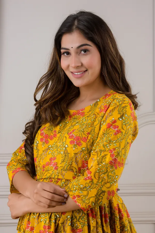 Yellow_cotton_Printed_Maternity_Kurti