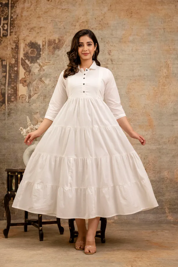 white_shirt_collar_4_tire_maternity_dress