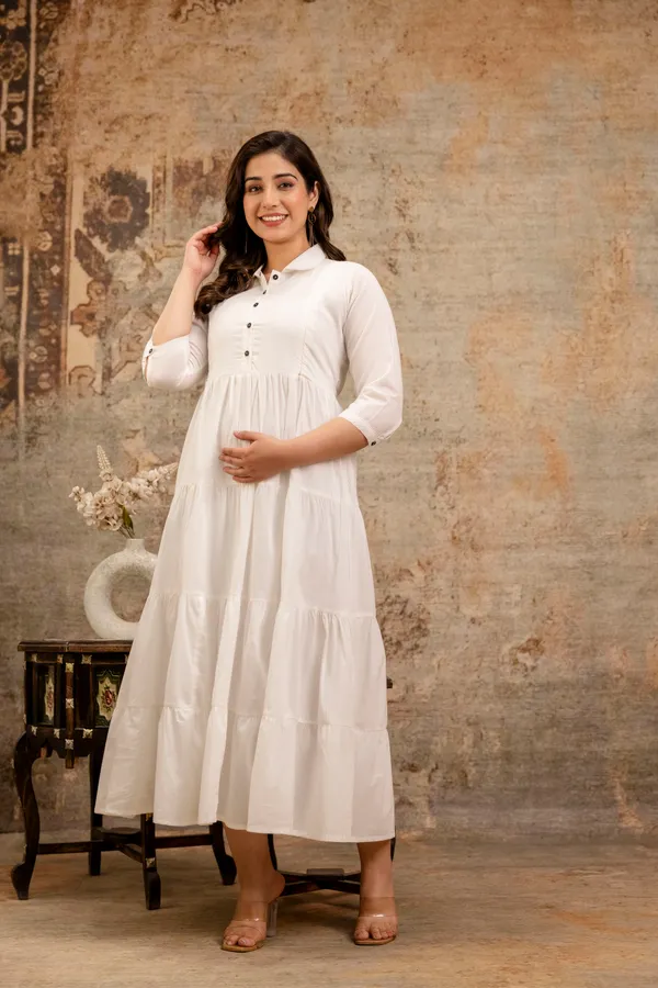 white_shirt_collar_4_tire_maternity_dress