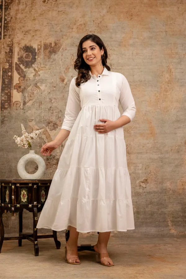 white_shirt_collar_4_tire_maternity_dress
