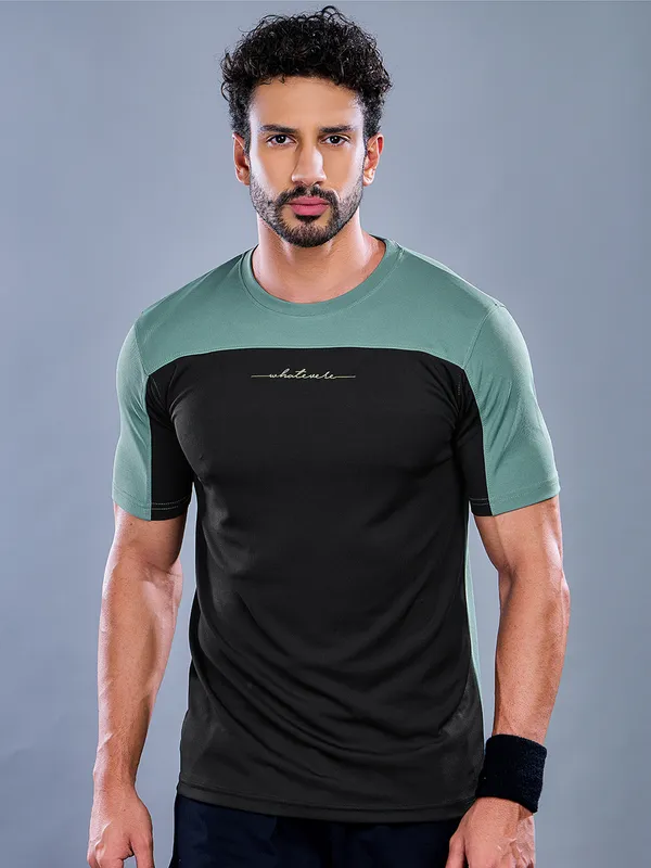 Men's_Solid_Quick_Dry_Sports_Gym_T-Shirt_Breathable_Moisture-Wicking_Half_Sleeve_Round_Crew_Neck_Regular_Fit_Active_Wear