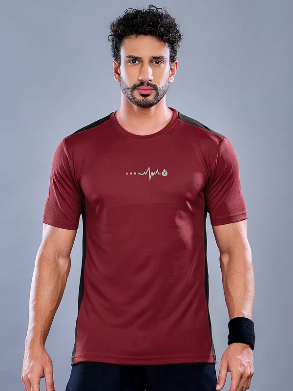 Men's_Solid_Quick_Dry_Sports_Gym_T-Shirt_Breathable_Moisture-Wicking_Half_Sleeve_Round_Crew_Neck_Regular_Fit_Active_Wear