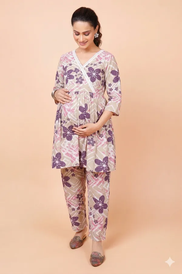 Printed_Feeding_&_Maternity_Cord_set_With_Zippers_(Top_&_Bottom)