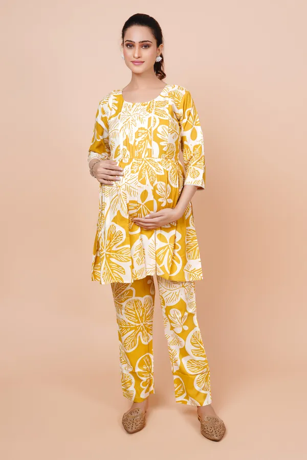 Printed_Feeding_&_Maternity_Cord_set_With_Zippers_(Top_&_Bottom)
