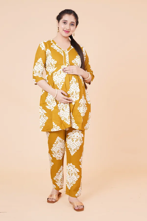 Printed_Maternity_&_Feeding_Cord_set_With_Zippers_(Top_&_Bottom)