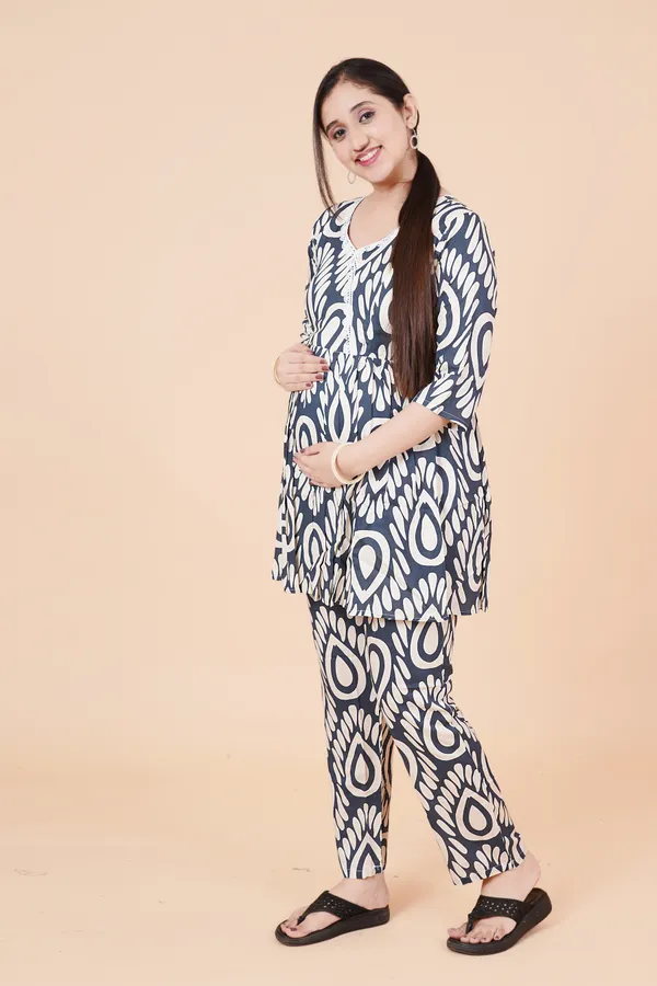 Printed_Feeding_&_Maternity_Cord_set_With_Zippers_(Top_&_Bottom)