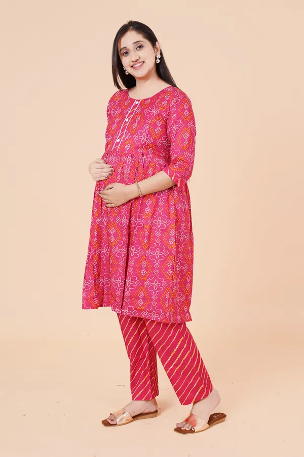 Women_Cotton_Rani_Pink_Bandhani_Print_Feeding_&_Maternity_Kurti_&_Pyajama_Set__With_Invisible_zip