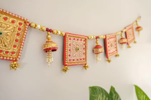 48-Inch_Tanjore_Wooden_Toran_|_Gold_Plated_Statement_Festive_Hanging_for_Gifting