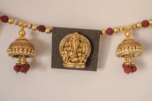 48-Inch_Handcrafted_Toran_|_Gold_Plated_Ideal_Housewarming_Gift_for_Indian_Homes