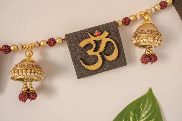 48-Inch_Handcrafted_Toran_|_Gold_Plated_Ideal_Housewarming_Gift_for_Indian_Homes