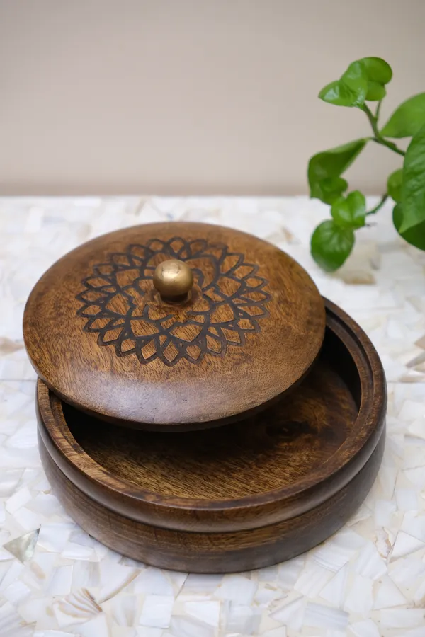 Timeless_Wooden_Roti_Box