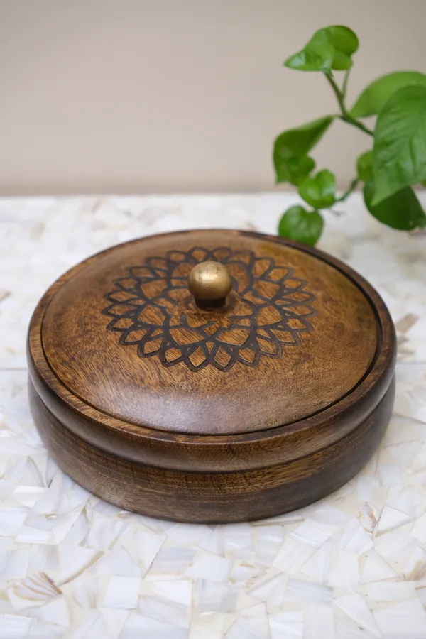 Timeless_Wooden_Roti_Box