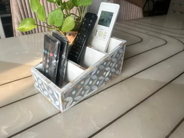 Designer_Ethereal_-_Mother_of_Pearl_-_Remote_Stand