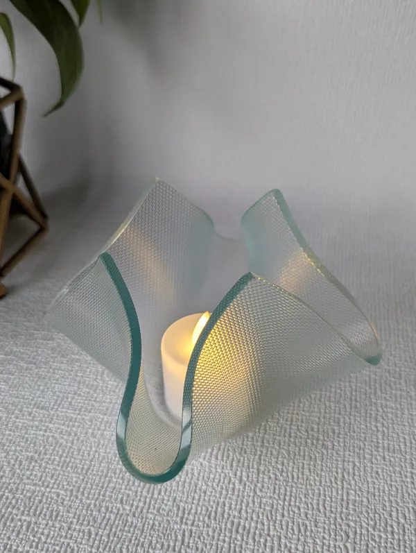 GlowCurl_Glass_Tealight_Holder_-_Texture