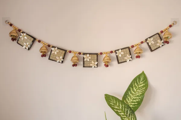 Luxury_48-Inch_Toran_|_Gold_Plated__Door_Hanging_with_Cultural_Elegance