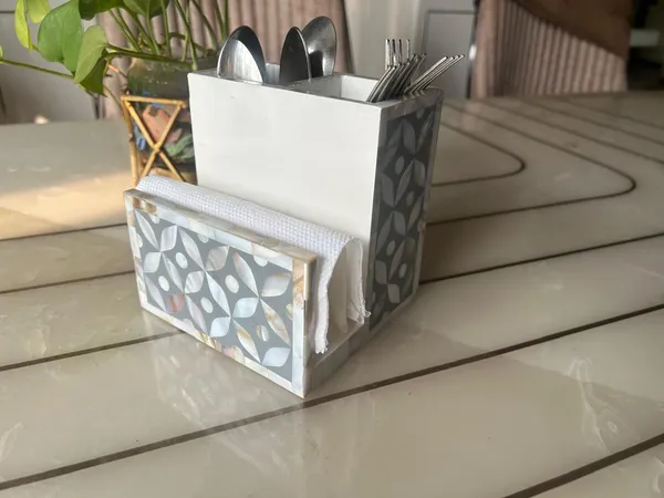 Ethereal_-_Mother_of_Pearl_-_Cutlery_&_Tissue_Holder