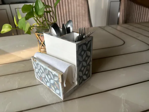 Ethereal_-_Mother_of_Pearl_-_Cutlery_&_Tissue_Holder