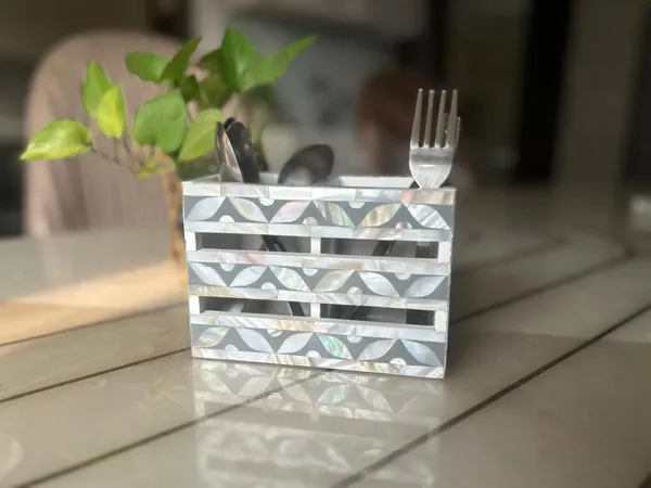 Ethereal_-_Mother_of_Pearl_-_Duo_Cutlery_Holder