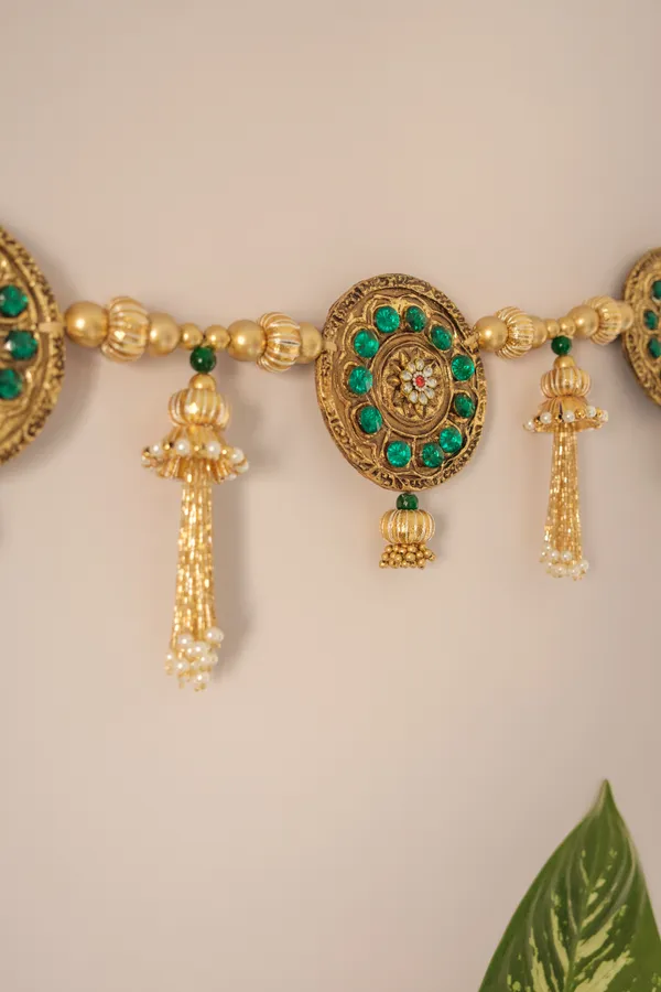 Elegant_48-Inch_Bandhanwar_|_Gold_Plated_Artistic_Door_Hanging_for_Grand_Homes