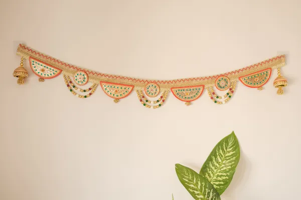 Handmade_42-Inch_Tanjore_Toran_|_Gold_Plated_Gifting-Perfect_Decorative_Accent