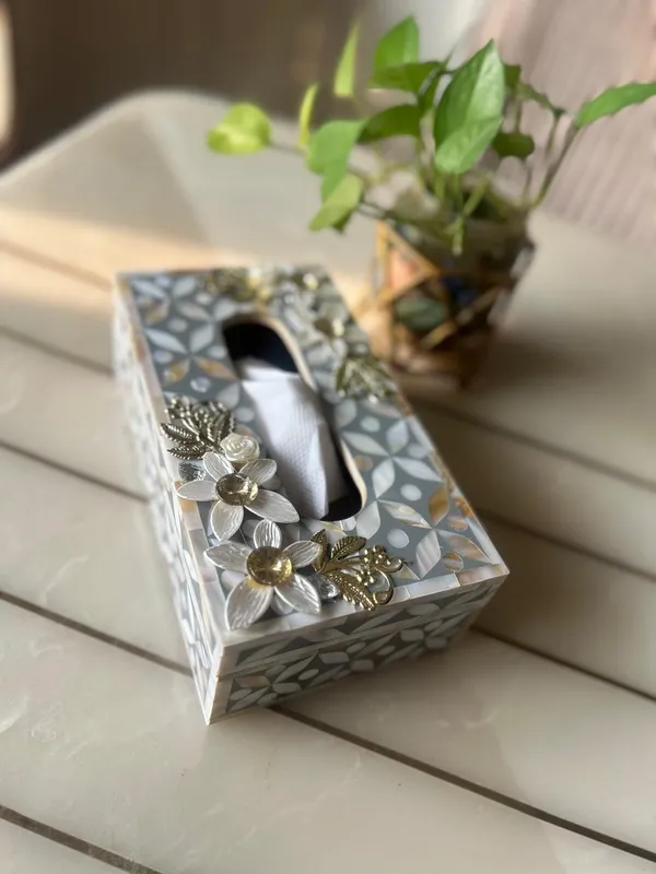 Designer_Ethereal_-_Mother_of_Pearl_-_Tissue_Box