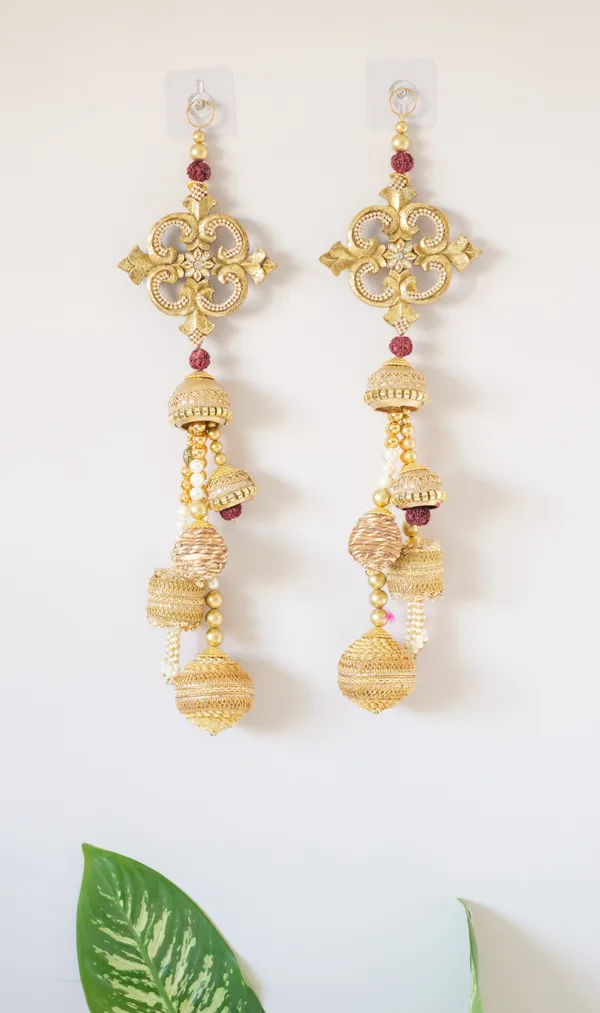 Opulent_Door_Side_Hanging_|_Gold_Plated_Make_a_Grand_Statement_at_Your_Entry