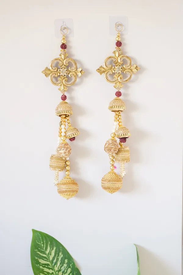 Opulent_Door_Side_Hanging_|_Gold_Plated_Make_a_Grand_Statement_at_Your_Entry
