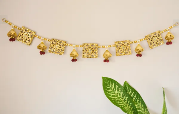 42-Inch_Luxury_Wooden_Toran_|_Gold_Plated_Exquisite_Gift_for_Housewarming