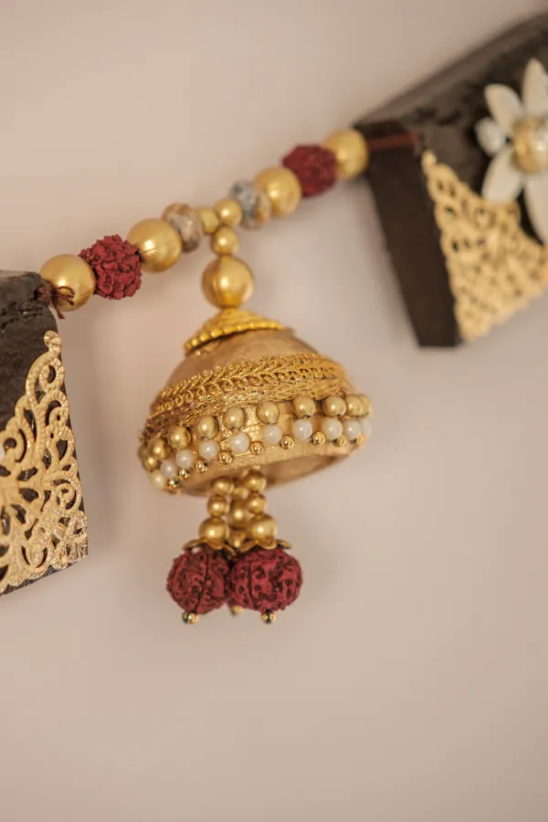 48-Inch_Premium_Festive_Toran_|_Gold_Plated_Traditional_Home_Style,_Timeless_Look
