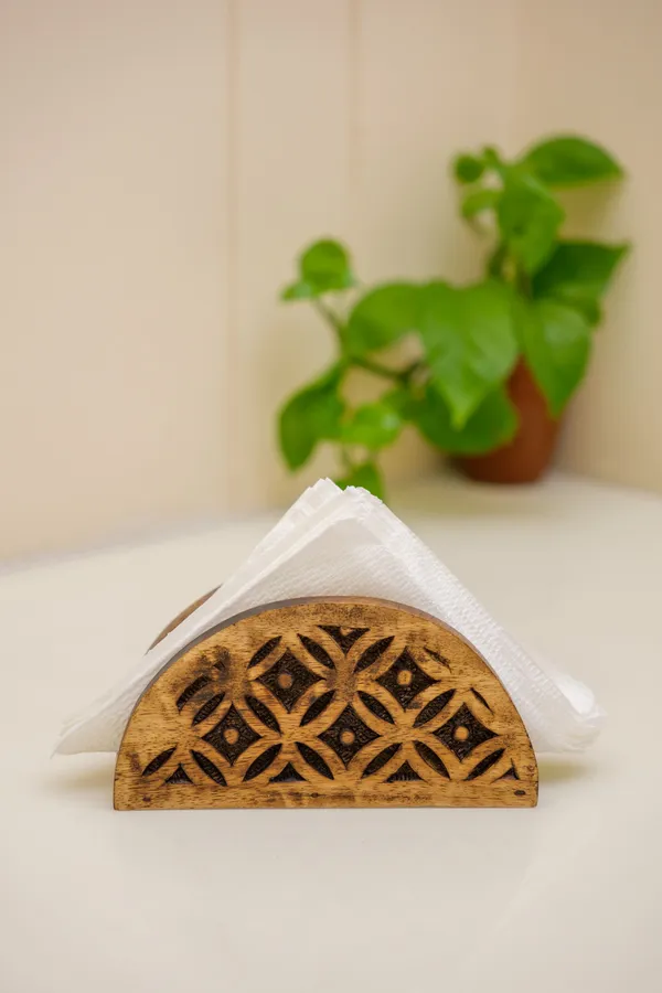 Royal_Floral_Woodwork_-_Tissue_Stand