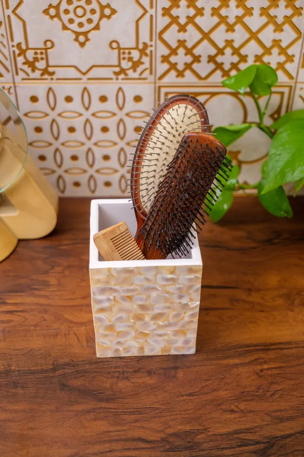 Mother_of_Pearl_Brush_Stand