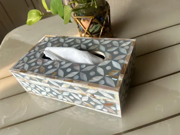 Ethereal_-_Mother_of_Pearl_-_Tissue_Box