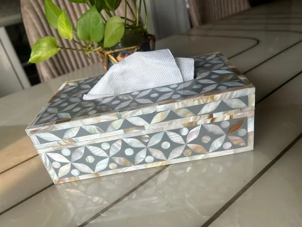 Ethereal_-_Mother_of_Pearl_-_Tissue_Box
