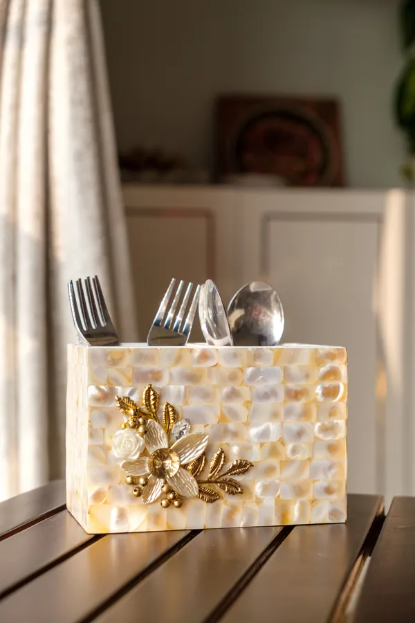 Mother_of_Pearl_Designer_Duo_Cutlery_Holder