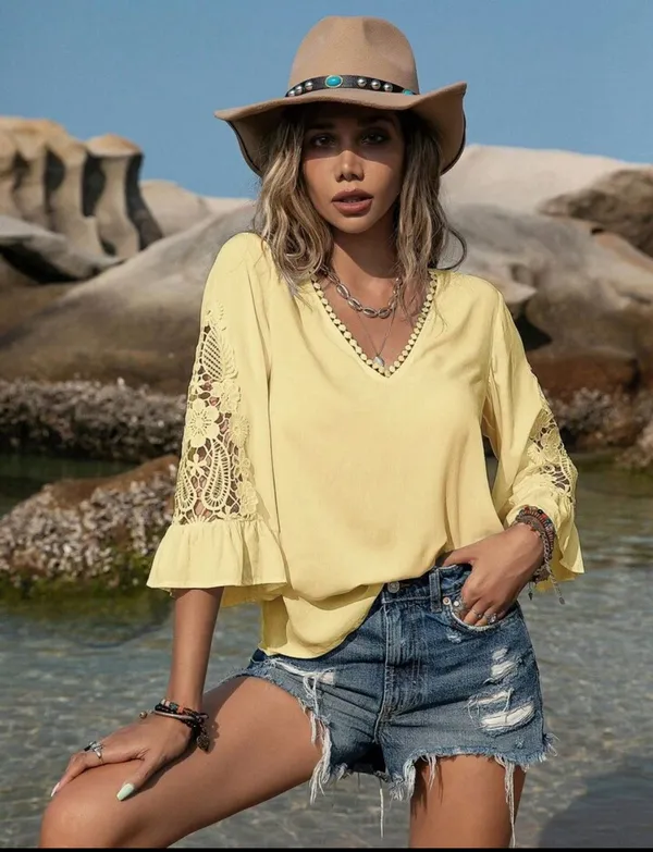 Cotton_Loose_Fit_Top_With_Lace_Details