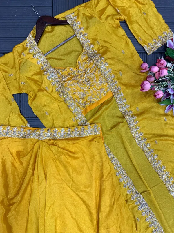 New_Super_Trending_Party_Wear_Shrug_with_Sarara_With_Embroidery_Work