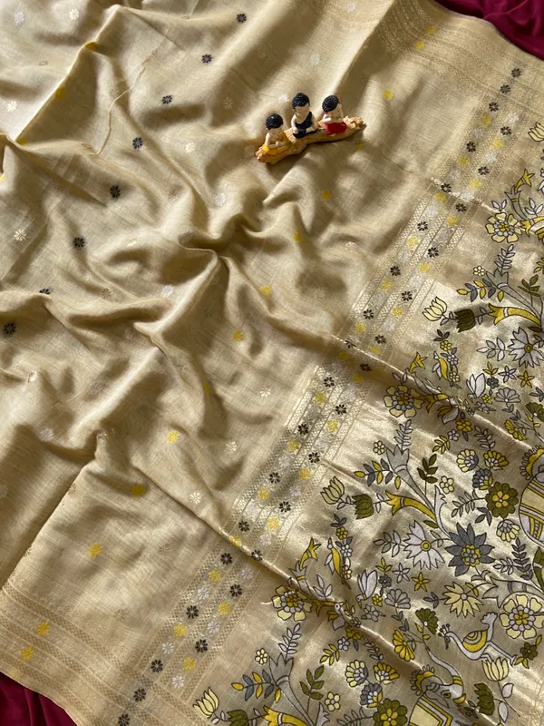 Gowri_Cream_–_Divine_Wedding_Special_|_Premium_Soft_Muga_Cotton_Paithani_Saree_with_Colourful_3D_Woven_Elephant_Design_Pallu