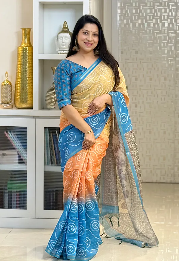 Soft_Semi_Tussar_Silk_sarees_with_Beautiful_Digital_Print_With_Attractive_Border_And_Contrast_Print_Blouse_With_Tassels